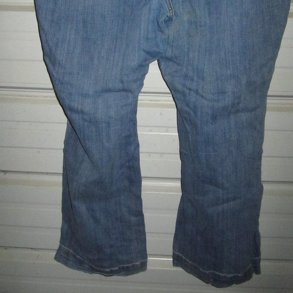 Plus Size 24 Short Torrid Flare Vintage Stretch Mid-Rise Jeans Womens - Picture 6 of 6